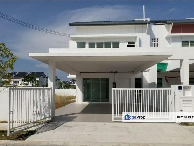 House for sale in Sendayan Village, Negeri Sembilan
