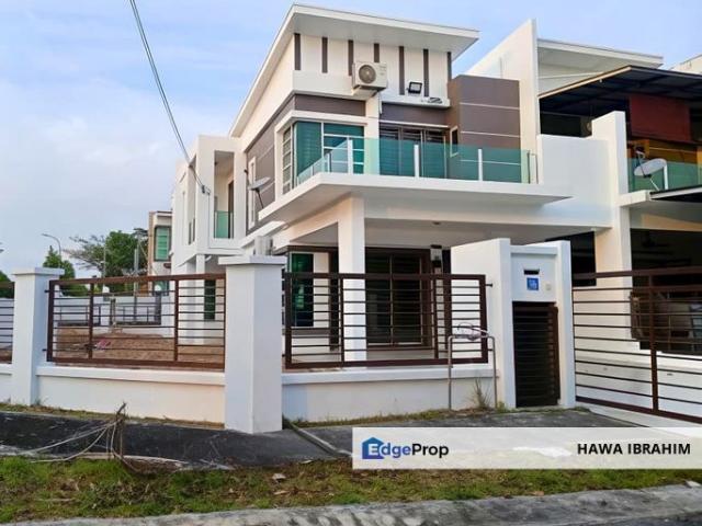 House for sale in Sendayan Village, Negeri Sembilan