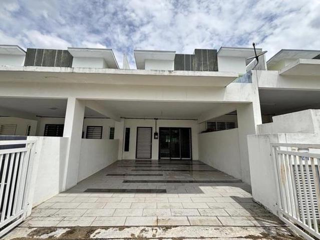 Terraced House for sale in Sendayan Village, Negeri Sembilan