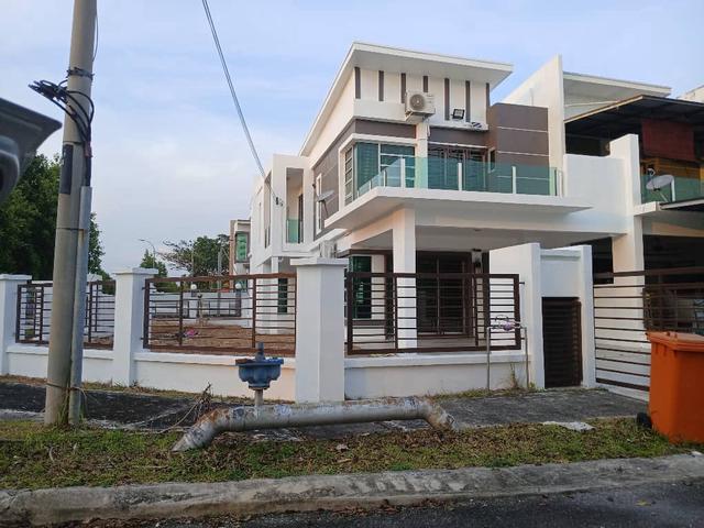 Terraced House for sale in Bandar Sri Sendayan, Seremban