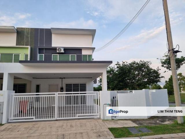 House for sale in Sendayan Village, Negeri Sembilan