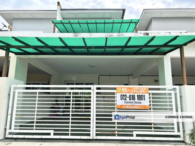 House for sale in Sendayan Village, Negeri Sembilan
