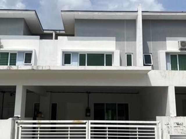 Terraced House for sale in Sendayan Village, Negeri Sembilan