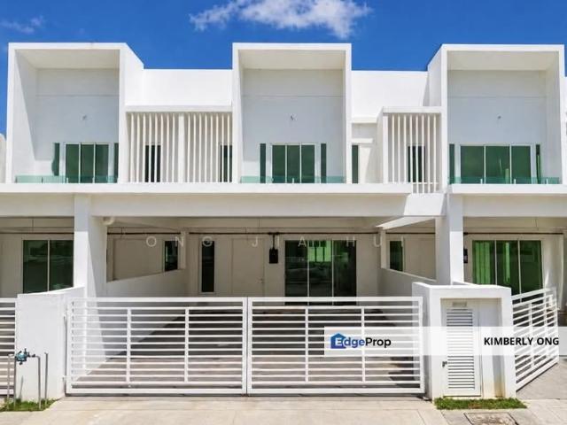 House for sale in Sendayan Village, Negeri Sembilan
