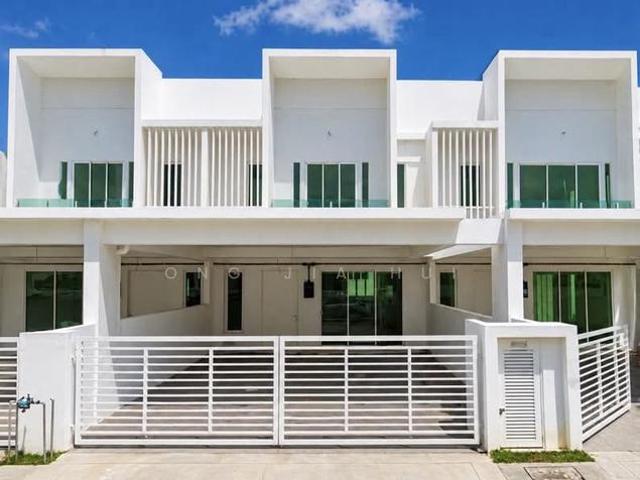 Terraced House for sale in Sendayan Village, Negeri Sembilan
