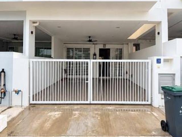 Terraced House for sale in Bandar Sri Sendayan, Seremban