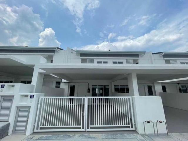 Terraced House for sale in Sendayan Village, Negeri Sembilan