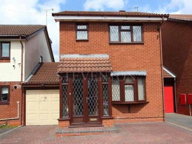 House for sale in Merryhill, West Midlands