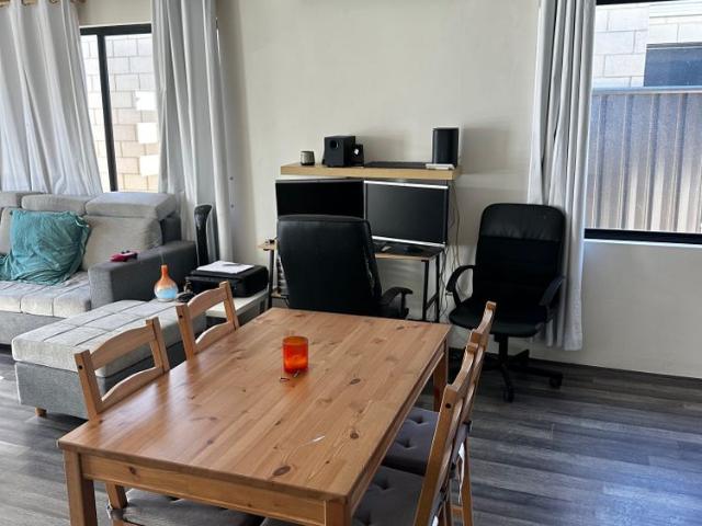 Room for rent in Hilbert, Western Australia