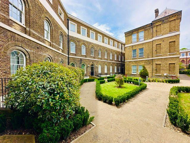 Apartment for rent in London Borough of Ealing, Hanwell