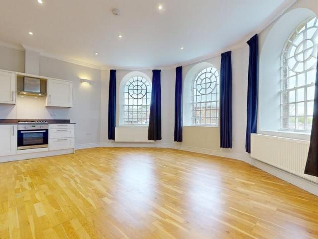 Apartment for rent in London Borough of Ealing, Hanwell
