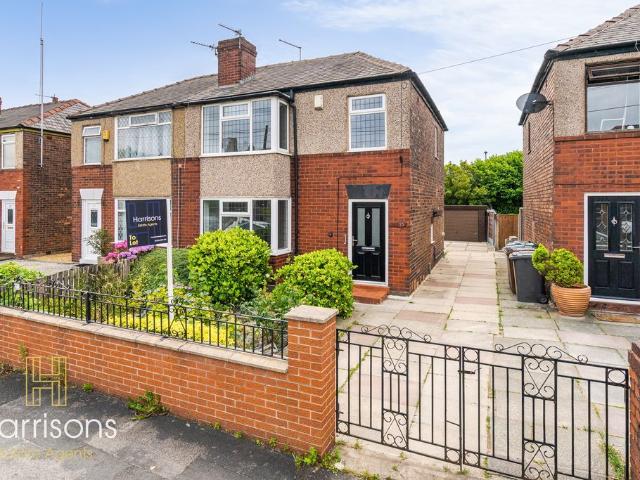 Apartment for rent in Westleigh, Wigan