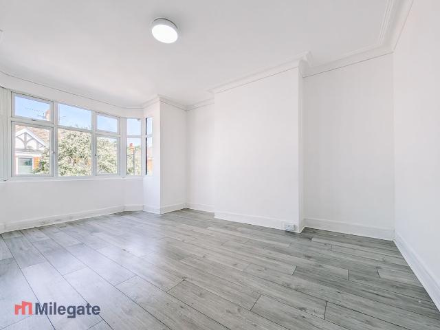 House for rent in Alton Barnes, Essex