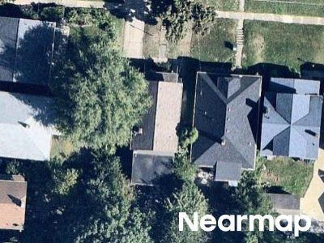 House for sale in Roselawn, Ohio
