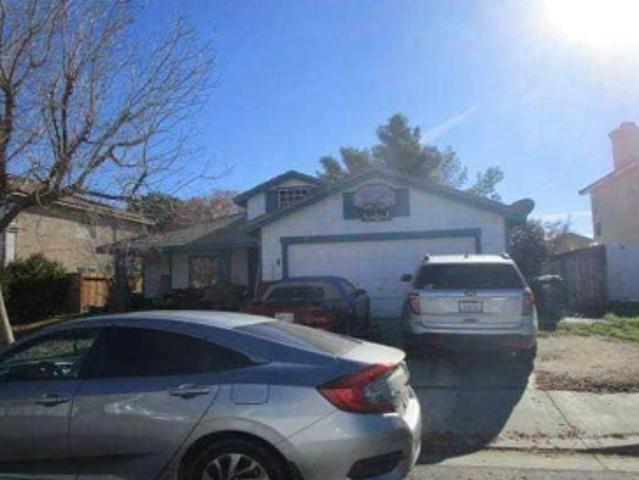 House for sale in Lancaster, California