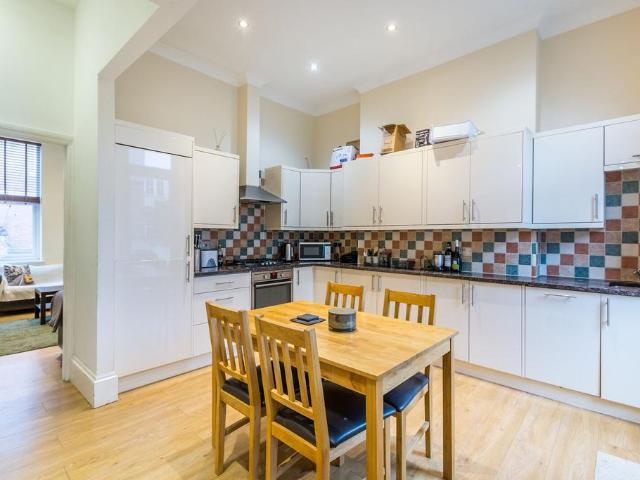 Apartment for rent in Balham, Greater London