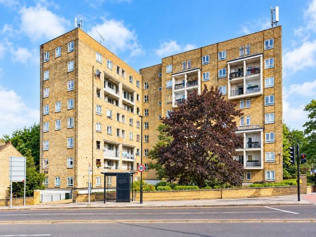 Apartment for rent in South Hampstead, Greater London
