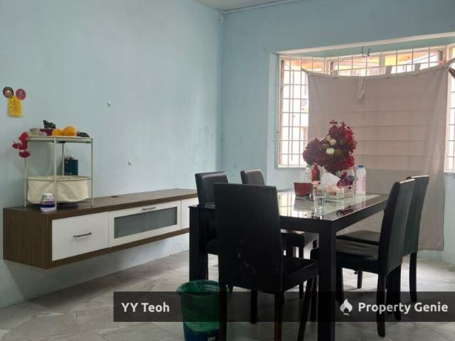 Apartment for sale in Malaka