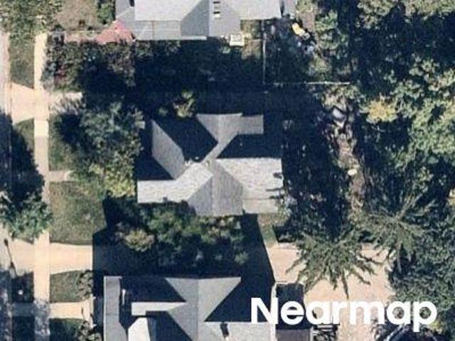 House for sale in Elgin, Illinois