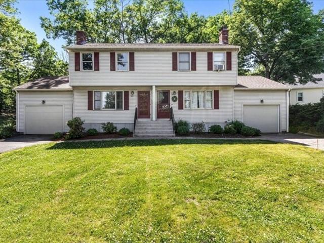 Condo for sale in Franklin, Massachusetts