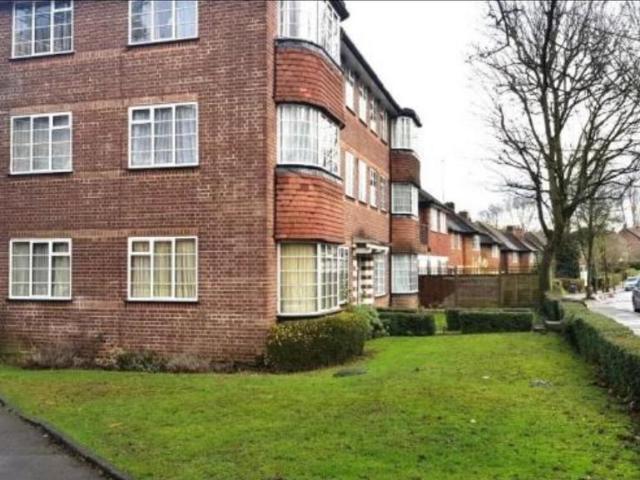 Apartment for rent in London Borough of Ealing, Park Royal