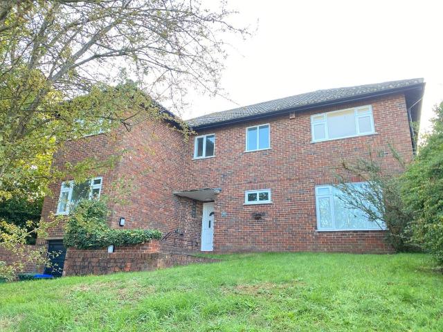House for rent in London Borough of Bexley, Greater London
