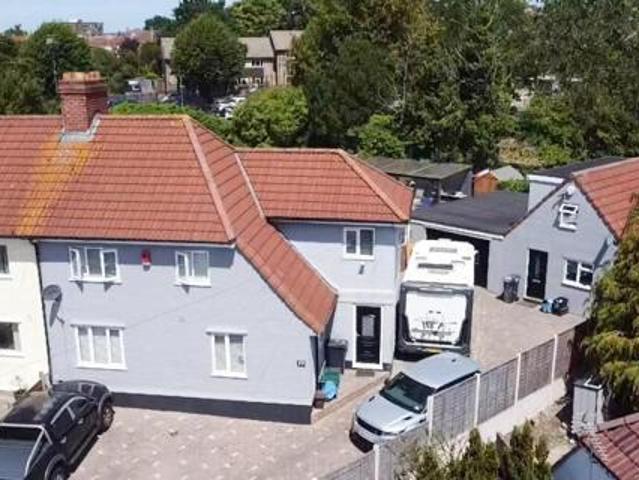 House for sale in Feckenham, City Of Bristol