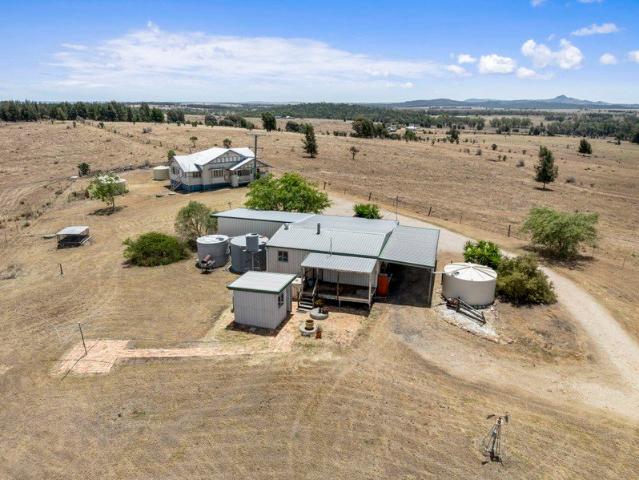 Cottage for sale in Kooroongarra, Queensland
