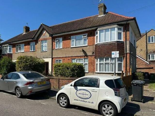 House for sale in Potters Bar