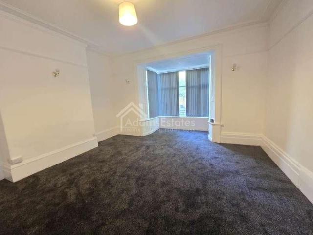 Apartment for rent in Dewsbury, Kirklees