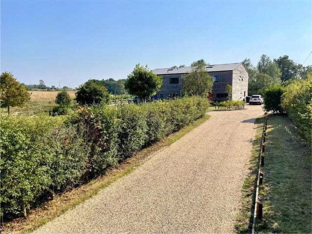 House for rent in Chelmondiston, Suffolk