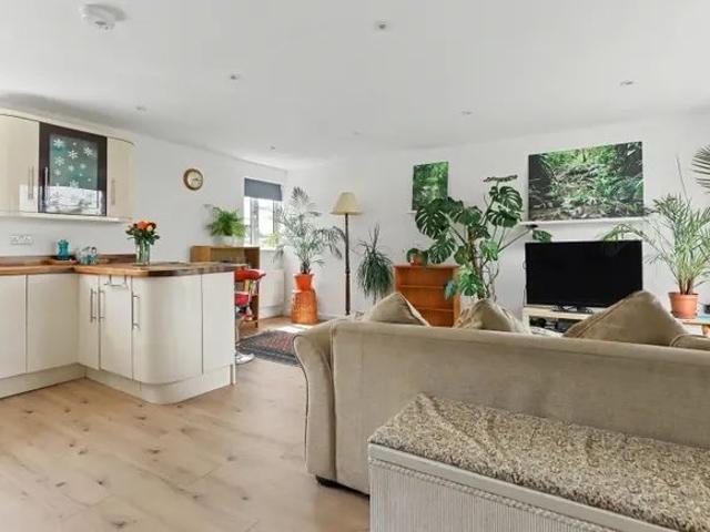 House for rent in Evershot, Oxfordshire