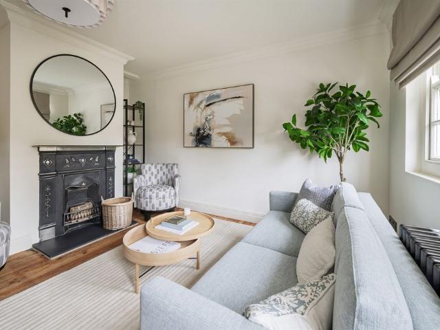 Apartment for rent in Royal Borough of Kensington and Chelsea, Greater London