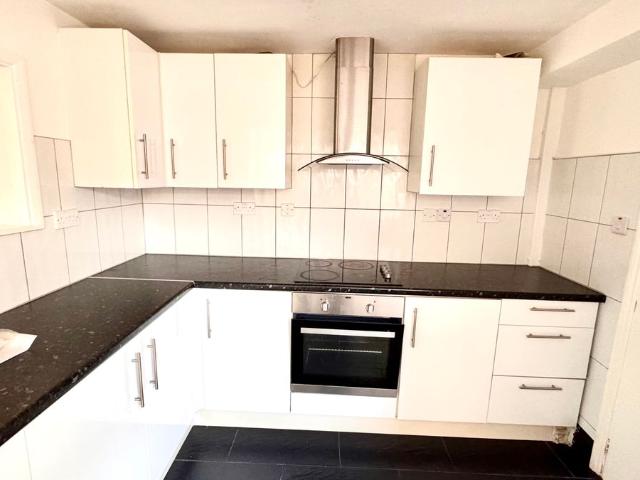 House for rent in Stone, Monks Orchard