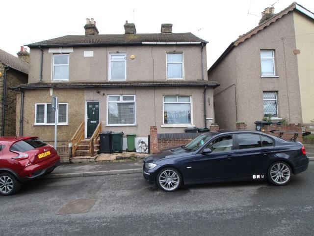 House for rent in Stone, Monks Orchard