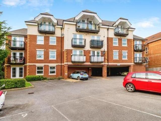 House for sale in Barton Stacey, Hampshire