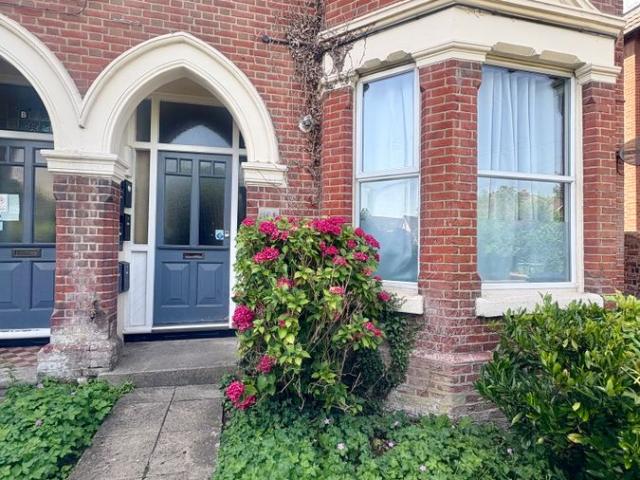 Apartment for rent in Hill, City Of Southampton