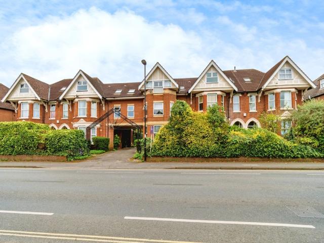 Apartment for rent in Hill, City Of Southampton