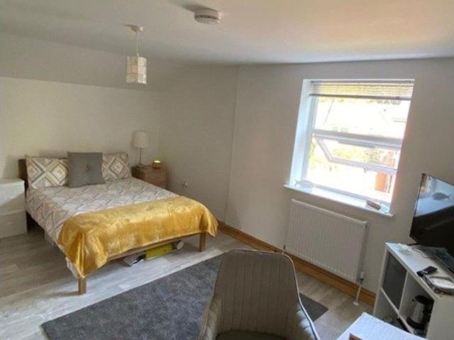 Room for rent in Hill, City Of Southampton
