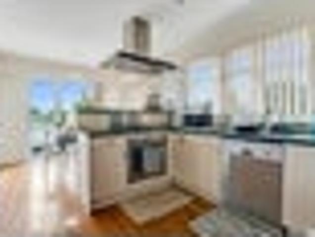 House for rent in Hillpark, Manurewa