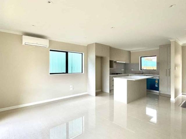 Townhouse for rent in Manurewa