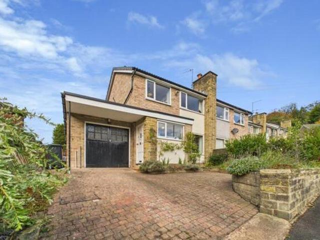 House for sale in Halifax, Calderdale