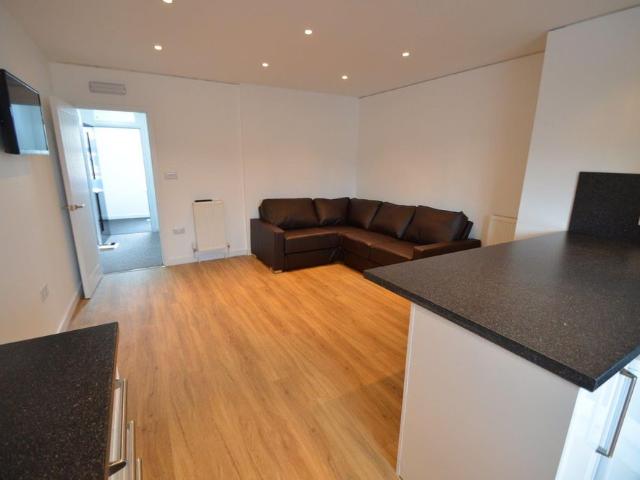 Room for rent in Greenbank, Plymouth