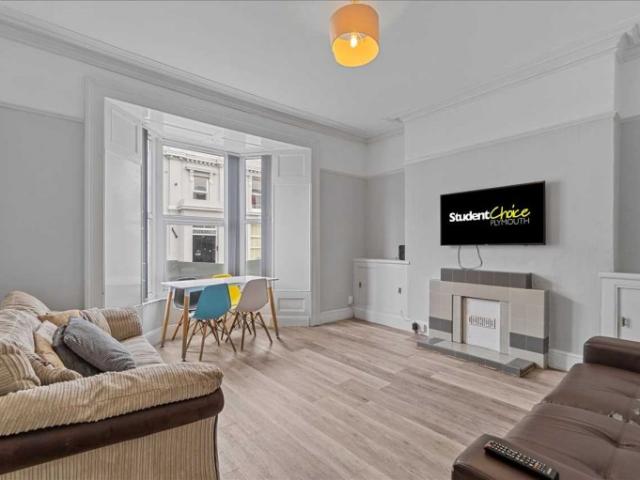 Room for rent in Greenbank, Plymouth