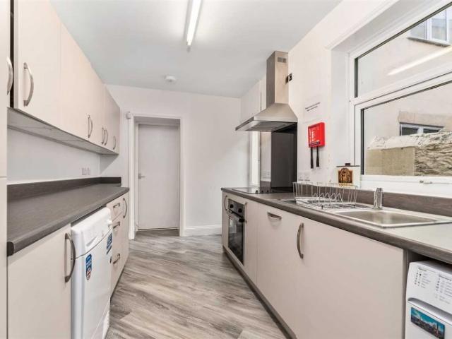 Room for rent in Greenbank, Plymouth
