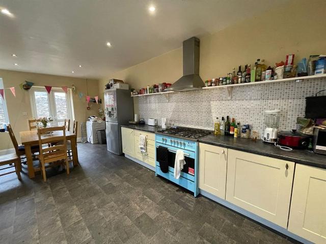 Apartment for rent in Greenbank, Mount Wise