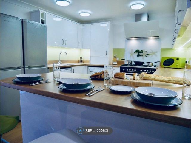 Room for rent in Greenbank, Plymouth