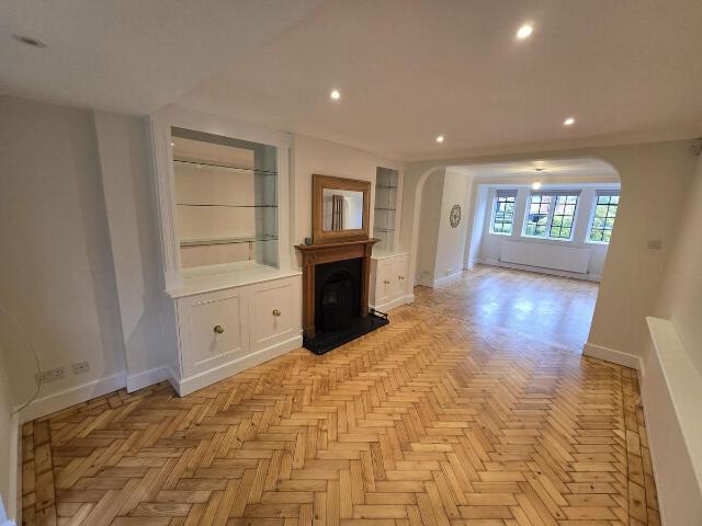House for rent in Hampstead Garden Suburb, Greater London