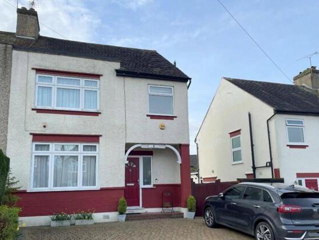House for sale in Potters Bar, Hertfordshire