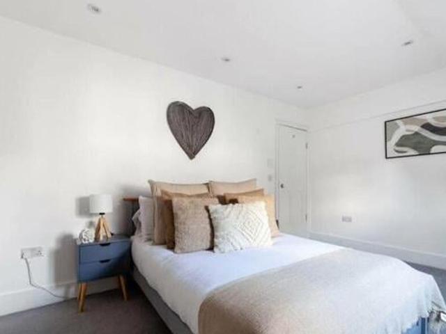 House for sale in Deepcut, Surrey